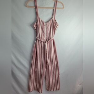 Romeo + Juliet  Womens Med. Jumpsuit Zip Front Red & White  Polyester Spandex.